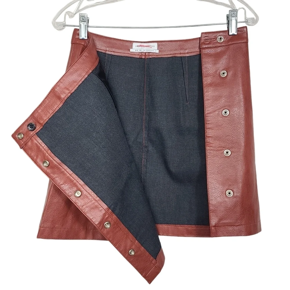 Urban Outfitters Snap Button Faux Leather Skirt M